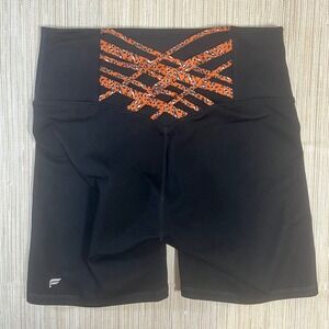 Fabletics PowerHold Black Leopard Print Strappy Workout Shorts Womens Size S
